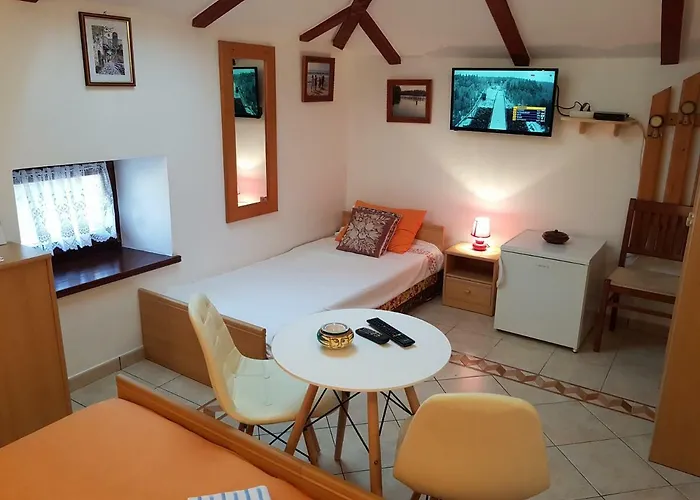 Noemi 아파트 메덜린