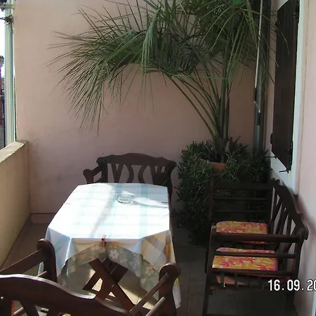 Noemi Apartment