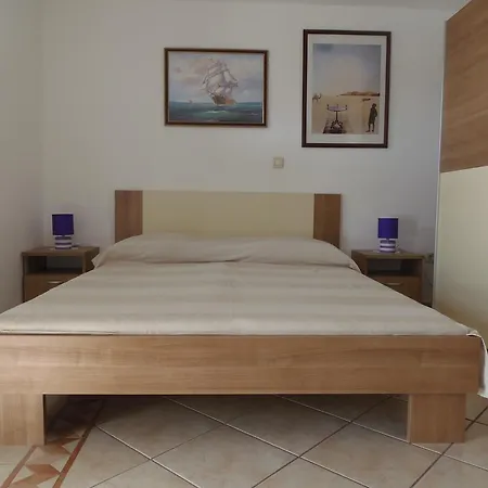 Noemi Apartment *