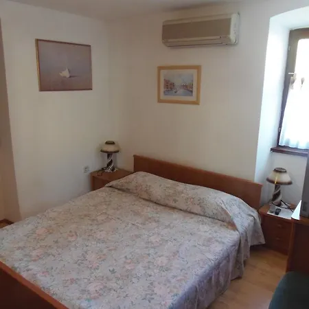 Noemi Apartment *