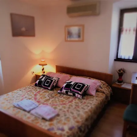 Noemi Apartment