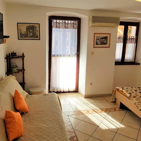 Apartment Noemi *